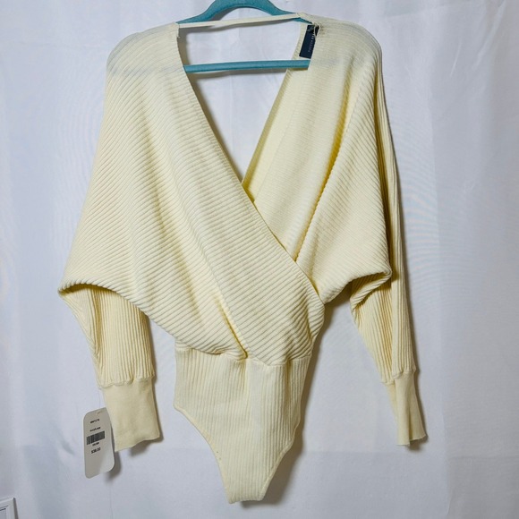 Dress Up Bodysuit Women Large Ivory Ribbed Knit Long Sleeve Surplice VNeck *NWT* - Picture 3 of 4